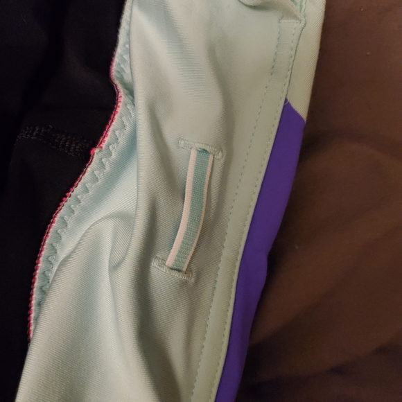 Lululemon leggings - Picture 3 of 5